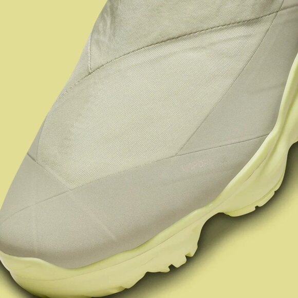 Nike Vapormax Moc Roam Men’s Slip-On Light Stone Grey Black DZ7273-100 Sz 5.5 - Picture 7 of 12